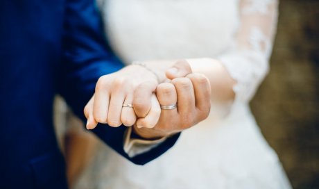 Photographe professionnelle reportage mariage à Saône près de Besançon