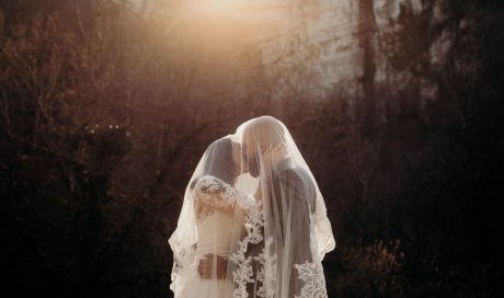 Photographe professionnelle shooting photo mariage day after à Besançon