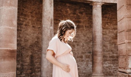 Photographe pour séance photo grossesse à Besançon