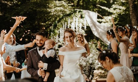 Photographe professionnelle mariage au château de Saint Loup près de Besançon