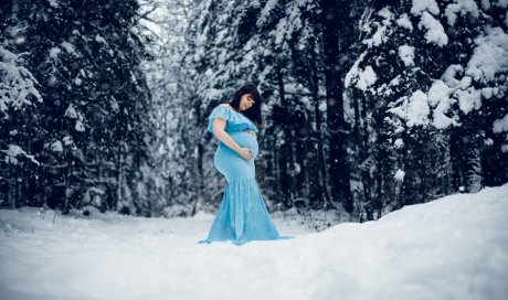 Shooting grossesse hivernal à Pontarlier