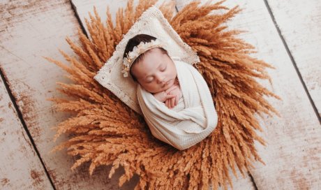 Shooting photo nouveau né à Besançon