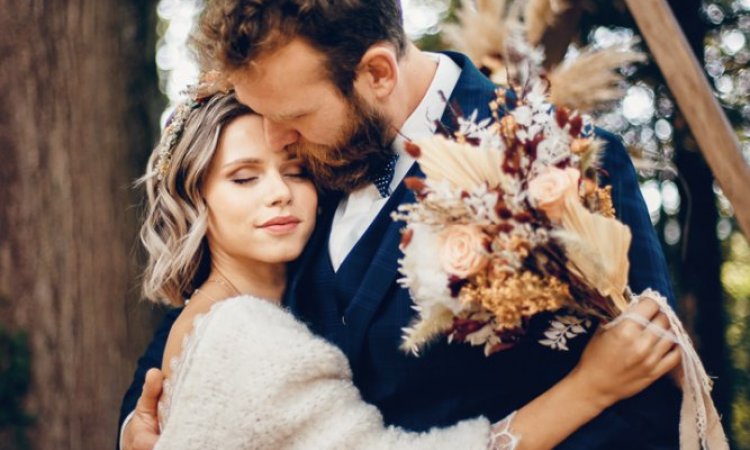 Photographe professionnelle mariage Château de la Dame Blanche Geneuille