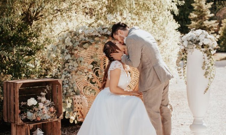 Photographe professionnelle mariage au Moulin de la Mangue près de Besançon