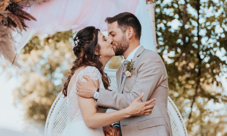 Photographe professionnelle de mariage en Bourgogne / Franche-Comté