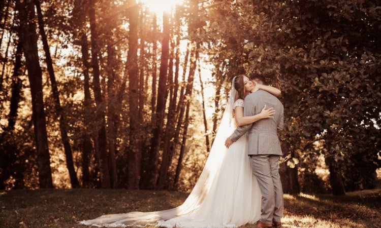 Photographe professionnelle mariage au Moulin de la Mangue près de Besançon