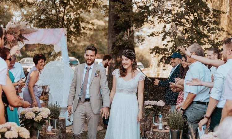 Photographe professionnelle de mariage en Bourgogne / Franche-Comté