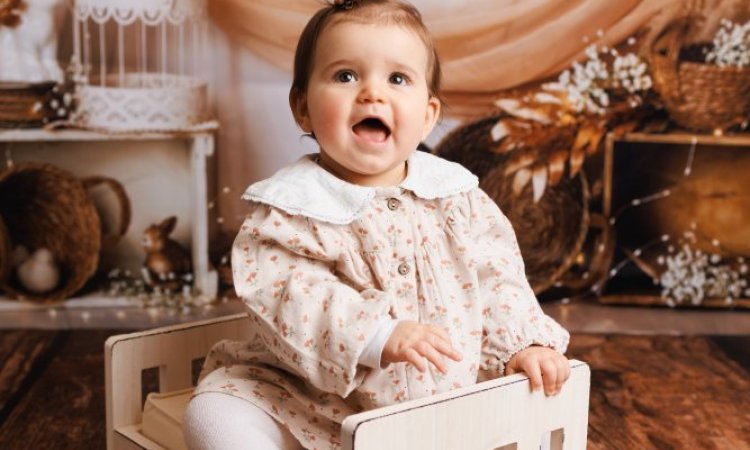 Photographe pour shooting photo bébé bohème à Besançon