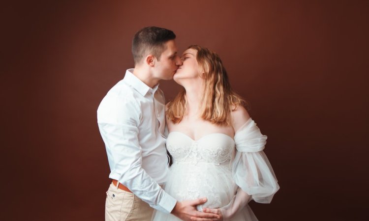 Shooting Grossesse Et Naissance À Besançon