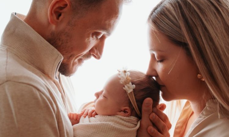 Shooting photo naissance en famille à Besançon