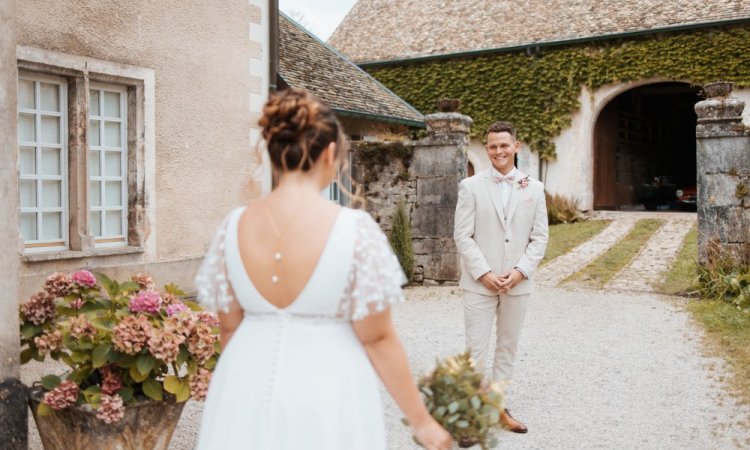 Photographe professionnelle de mariage à Besançon