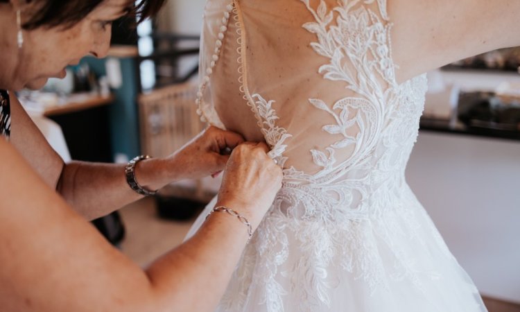 Photographe professionnelle de mariage dans le Jura