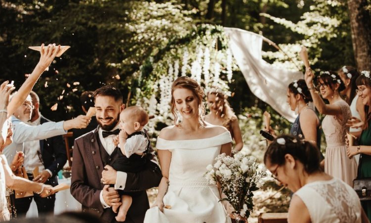 Photographe professionnelle mariage en château en Franche-Comté