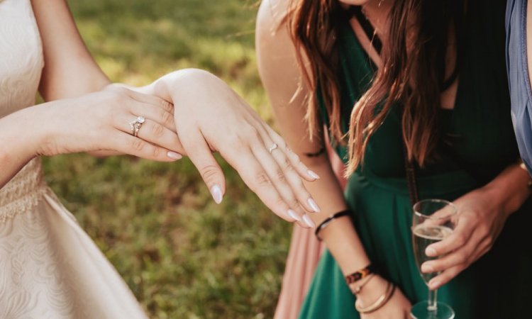 Photographe professionnelle mariage en château en Franche-Comté