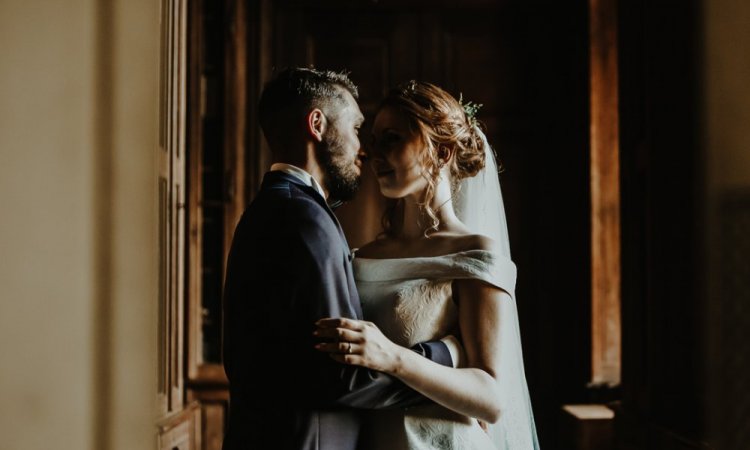 Photographe professionnelle mariage en château en Franche-Comté