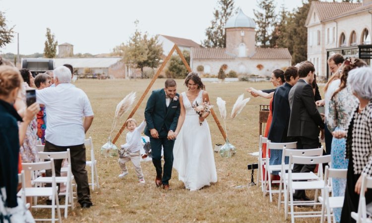 Photographe professionnelle de mariage en Bourgogne Franche_Comté