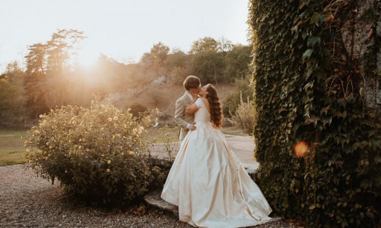 Photographe professionnelle pour mariage avec cérémonie laïque à Besançon