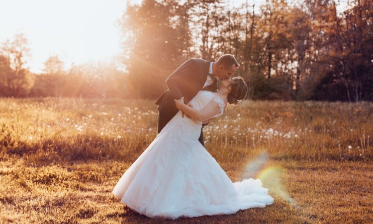 Photographe professionnelle de mariage au Moulin de la Mangue en Haute-Saône