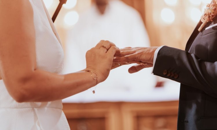 Photographe de mariage à Besançon : capturer vos plus beaux souvenirs