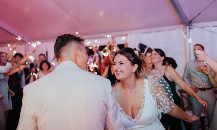 Photographe professionnelle de mariage à Besançon