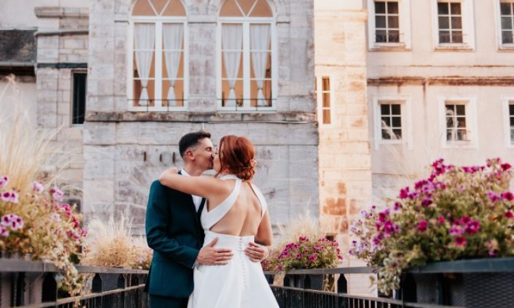 Photographe de mariage professionnelle Mariage au Domaine des bains de Guillon à Guillon-les-Bains