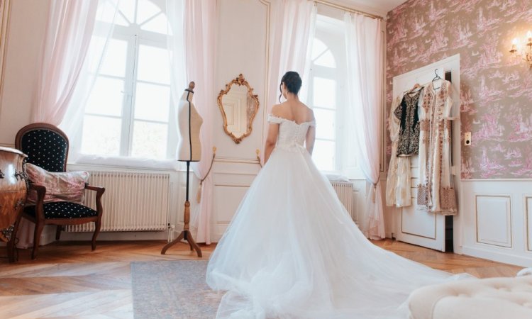 Photographe professionnelle de mariage au Domaine du château Fleuri à Vesoul