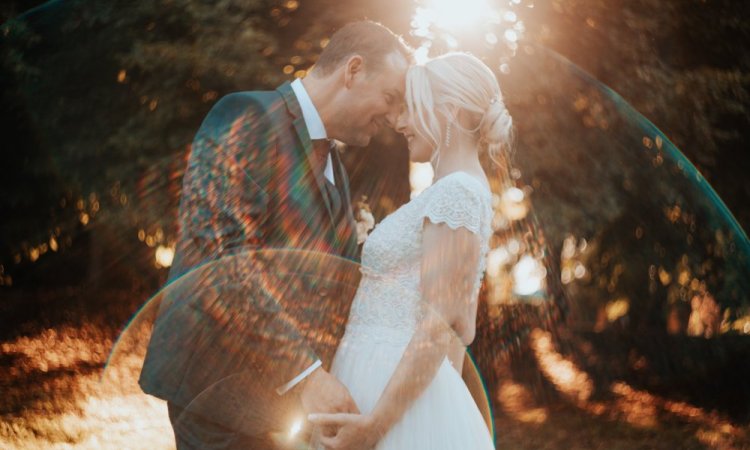 Photographe professionnelle de mariage au Château de la Dame Blanche près de Besançon