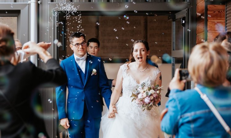 Photographe professionnelle de mariage dans le Jura