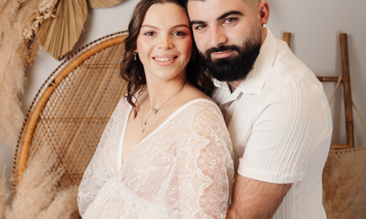 Photographe pour shooting grossesse en couple à Besançon