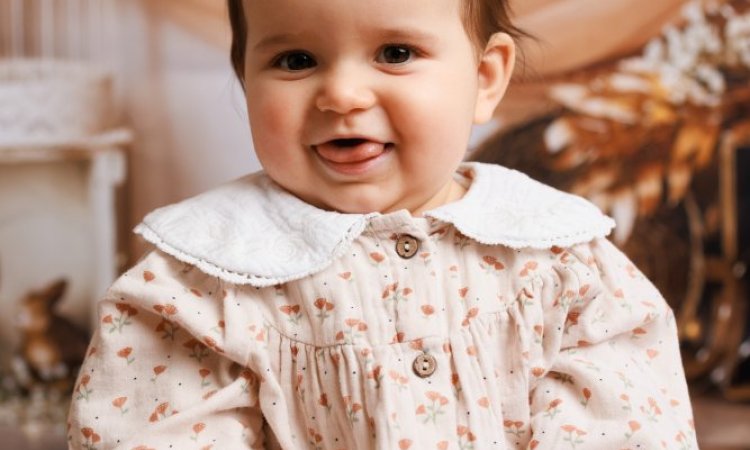 Photographe pour shooting photo bébé bohème à Besançon