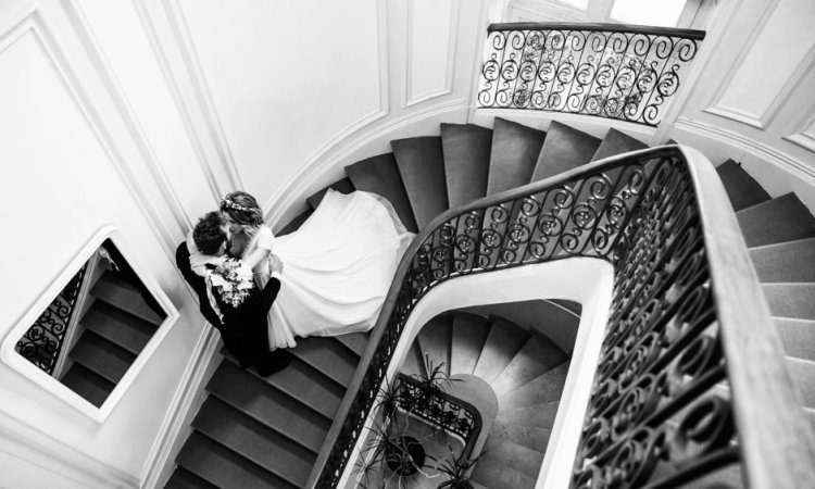 Photographe professionnelle pour photo de mariage dans un château