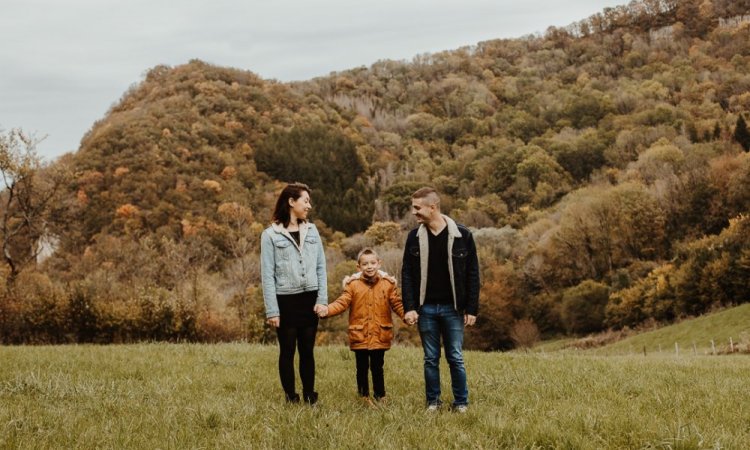 Séance photo automnale en famille à Besançon