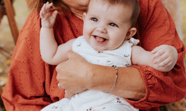De Mamie à petite fille