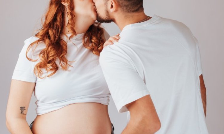 Shooting photo grossesse en couple à Besançon