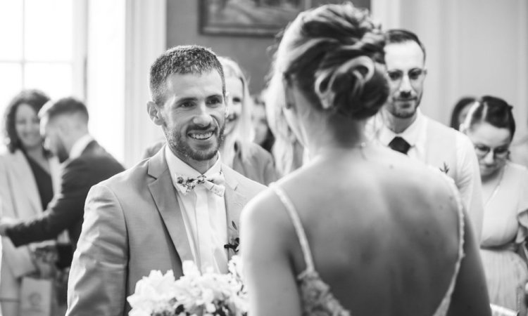 Reportage photo mariage en mairie en Franche-Comté