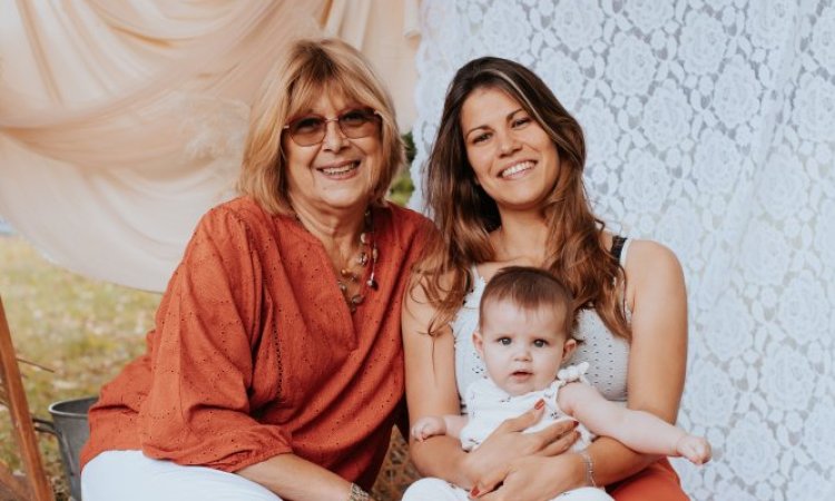 De Mamie à petite fille