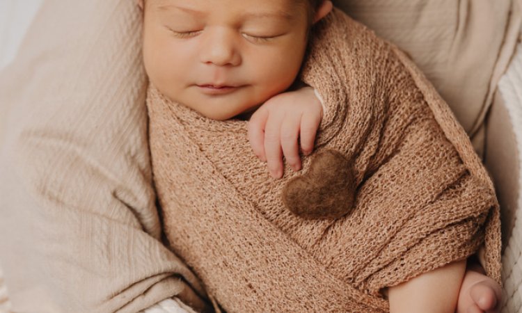 Shooting naissance en studio en Franche-Comté