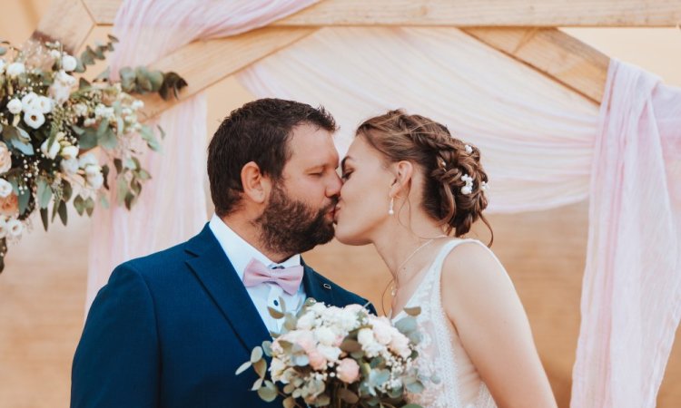 Mariage aux Forges de Fraisans près de Besançon