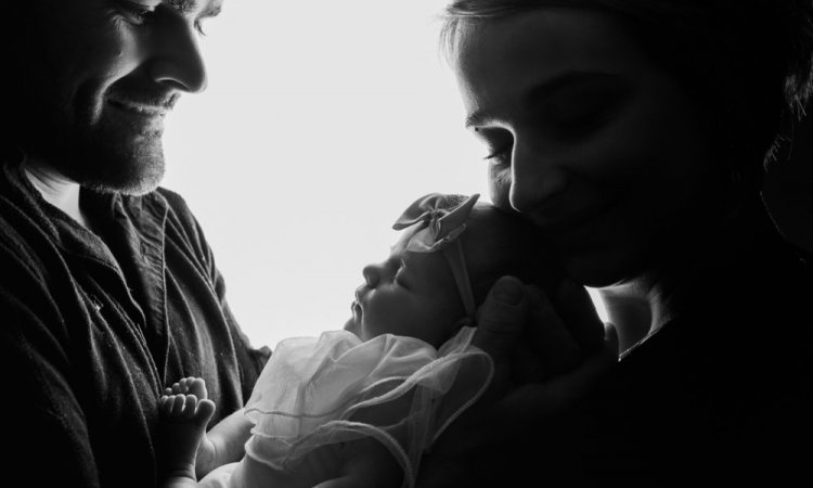 Photographe pour séance photo de naissance en studio à Besançon