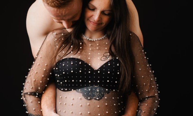 Shooting grossesse en couple à Besançon